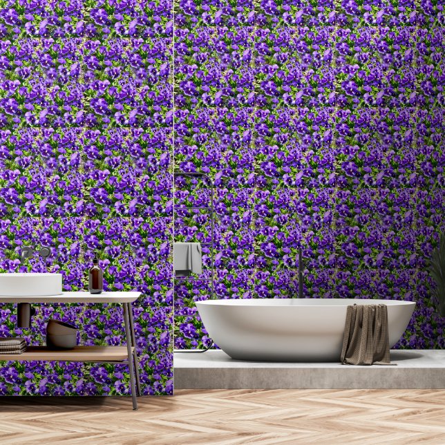 Papier Peint Mer de Sérénité : Le Beau Champ de Pensées Violett (Salle de bain)