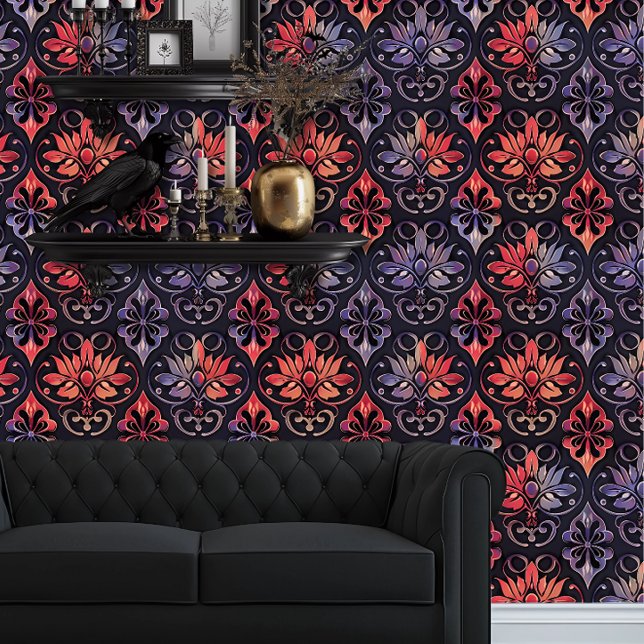 Papier Peint Whimsigoth Elegant Ombre rouge et violet (Whimsigoth Red & Blue Damask wallpaper behind a black couch.)