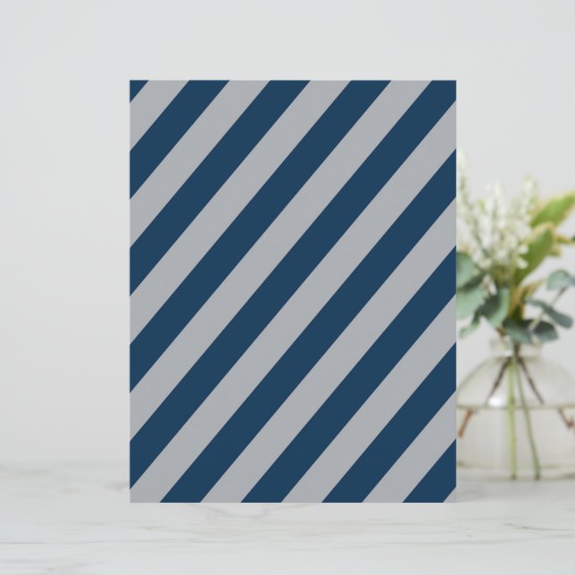 Papier scrapbook à rayures diagonales bleues et ar (Debout devant)
