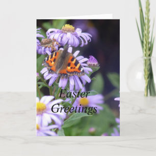 Papillon Au Repos Sur Fleurs Carte Pâques.