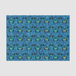 Papillon bleu sur le papier de soie de soie bleu