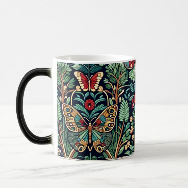 Papillon et Mug à fleurs (Gauche)