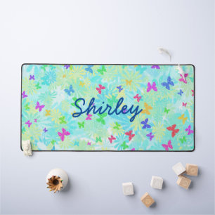 Papillons et marguerites colorés par Shirley Taylo