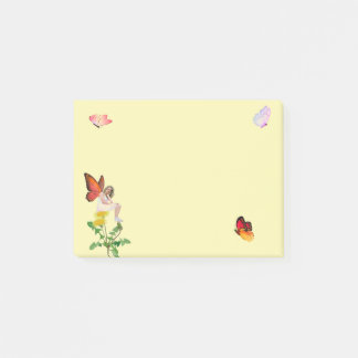 Papillons et notes post-it de fée