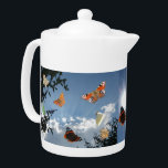 Papillons néerlandais Teapot<br><div class="desc">Ces photos des papillons hollandais que j'ai pris dans mon propre jardin, à l'exception de la Raine verte. Celui que j'ai pris dans les landes de Blaricum/Hilversum sur les fleurs des raisins secs. Papillons : Hairstreak vert, Papillon Comma, Papillon Peacock, Atalanta et Papillon Blanc Chou. Bien sûr, nous avons plus...</div>
