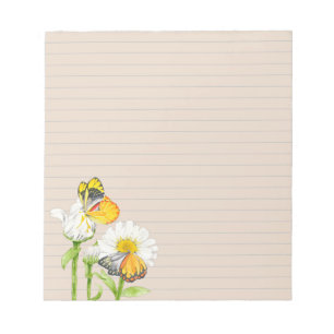 Papillons sur un Bloc-notes de taille moyenne
