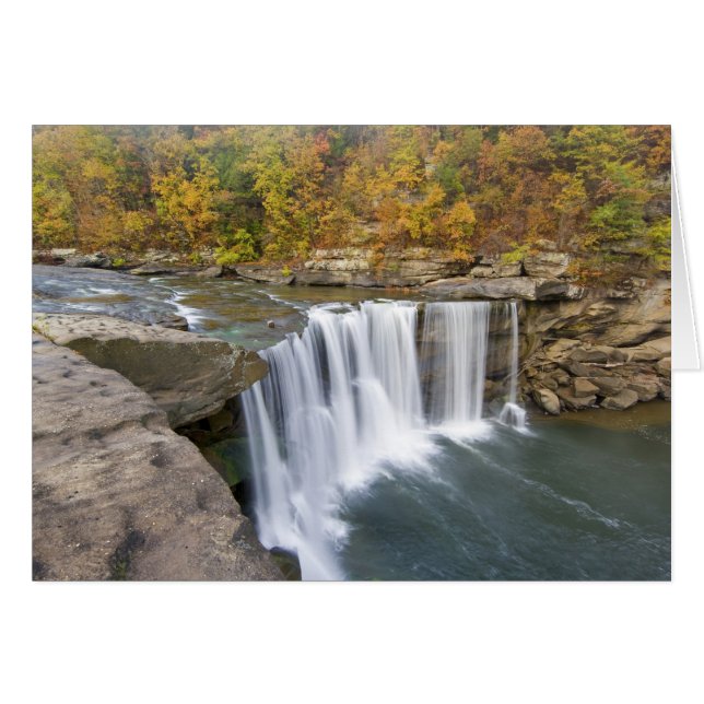 Parc d'État de Cumberland Falls près de Corbin Ken (Devant horizontal)
