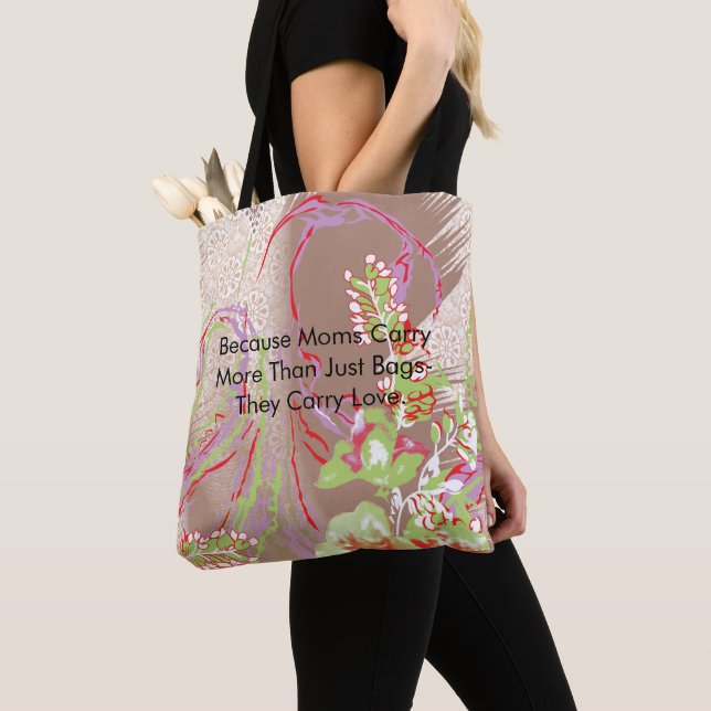 Parce Que Les Mères Portent Plus Que Des Sacs (De près)