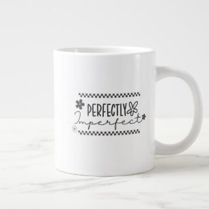 Parfaitement imparfait Mug par Posh Little Finds