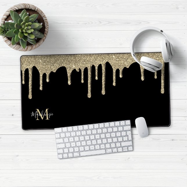 Parties scintillant à étincelles noir et or Monogr (Chic gold glitter drips on a modern black background with your custom monogram and name!)