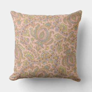 Pastel Floral sur oreiller à lancer rose