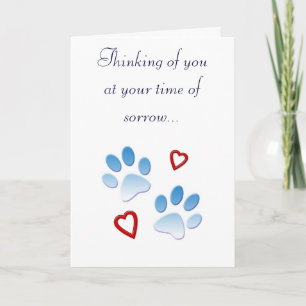 Pâtes et coeurs de carte de sympathie pour animaux