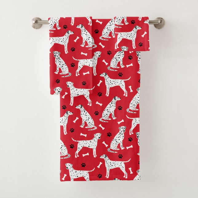 Pâtes et os dalmatiens (En situation)