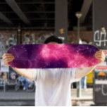 Patinage en nébuleuse rose | Skateboard Cosmic Spa<br><div class="desc">Emmenez-vous vers une autre galaxie avec le Pont Pink Nebula Skateboard. Doté d'un design cosmique fascinant et inspiré par l'espace profond, ce pont présente des nuages de nébuleuse rose vif et des détails célestes, ce qui en fait une pièce exceptionnelle au skatepark ou à l'exposition. Conçu pour la durabilité et...</div>