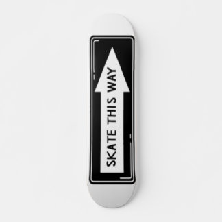Patiner de cette façon skateboard