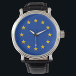 Patriotique, montre spéciale avec Drapeau de l'Eur<br><div class="desc">Ajoutez une touche de fierté européenne à votre poignet avec notre montre à main exclusive avec le drapeau de l'Union européenne ! Réalisée avec une attention minutieuse aux détails, cette montre à main est plus qu’un simple garde-temps, c’est une célébration de l’unité et de la diversité culturelle au sein de...</div>