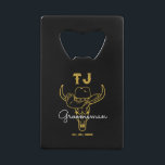 Pays Cowboy Personnalisé Groomsmen Monogramme<br><div class="desc">Cadeaux personnalisés pour les groomsmen avec le thème vieux western cowboy. Décoré de casquette de cowboy avec police vintage occidentale. Le texte et la couleur arrière - plan sont modifiables à l'aide de l'outil de conception pour s'adapter à votre occasion. Obtenez ce cadeau de personnaliser pour les mariages, les célibataires,...</div>