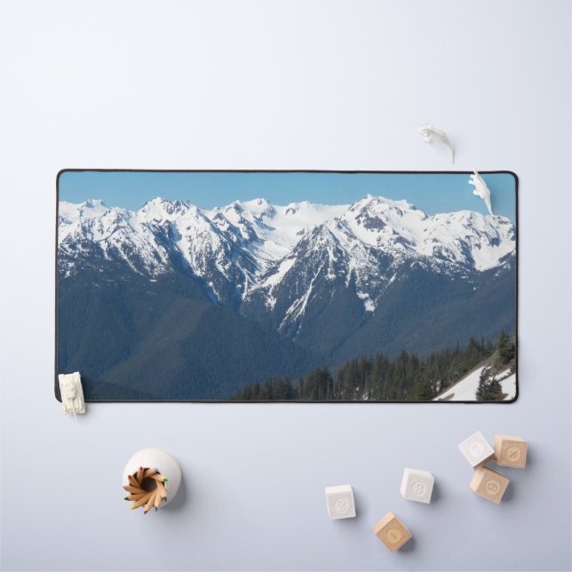 Paysage des montagnes olympiques enneigées (Tableau pour enfants)