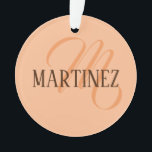 Peach Fuzz Nom Personnalisé Élégant<br><div class="desc">Trendy Color Peach Fuzz et Elegant Personnalisé Nom et Monogramme.</div>