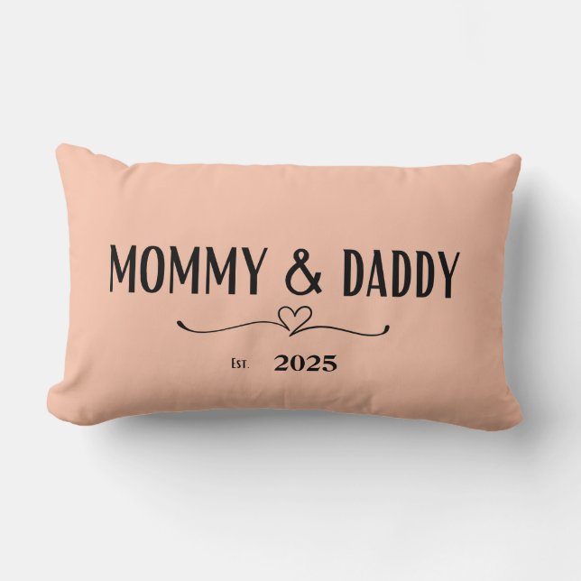 Peach Mommy & Daddy Est. Année Coussin (Recto)