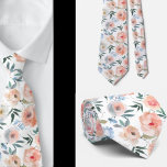 Peach rose Dusty bleu clair Rose Cravate Floral<br><div class="desc">Rose Peach Dusty Fleurs Bleues Claires Belles Fleurs Florales Roses Cravate. Idéal pour les occasions formelles et les mariages !</div>