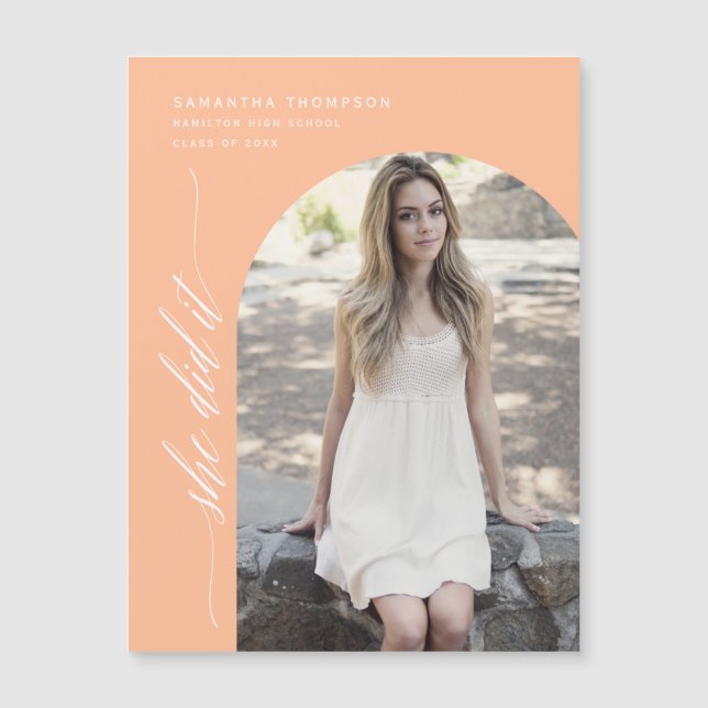 Peach She It Arch Photo Graduation Magnet (Devant)