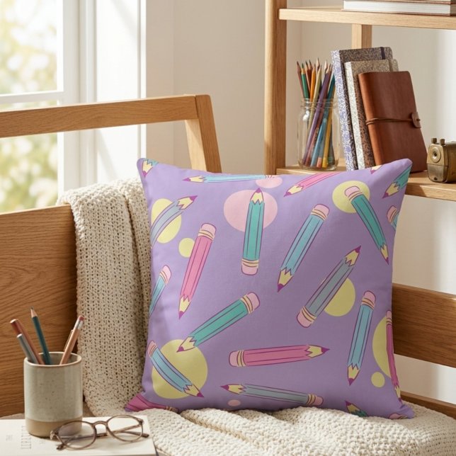 Pencil Party | Coussin Lavande (Créateur téléchargé)