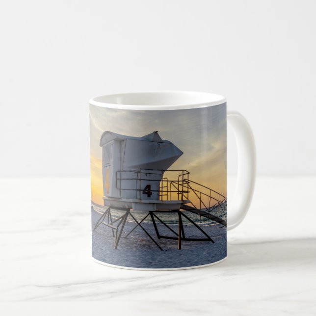 Pensacola Beach Lifeguard Station Sunrise Mug (Devant droit)
