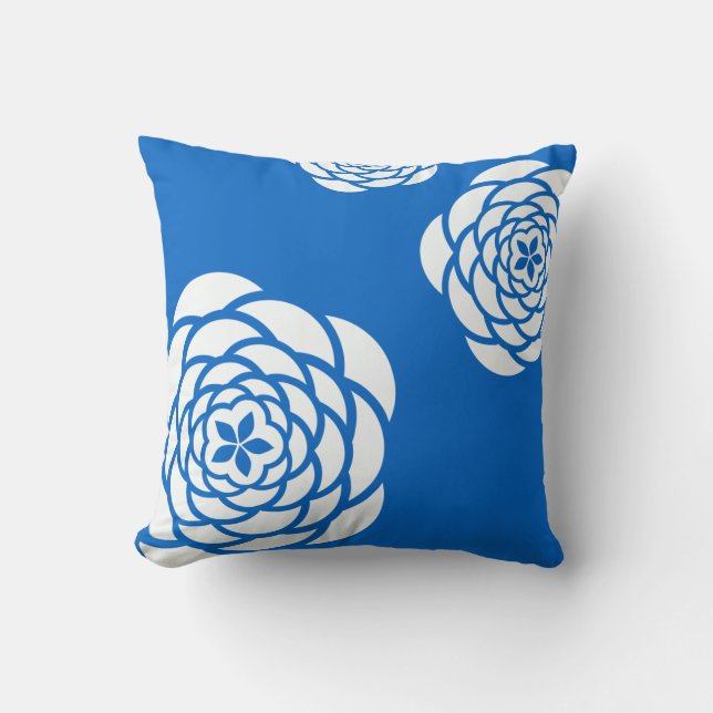 Peonies blanches sur Coussin Arrière - plan bleu (Recto)
