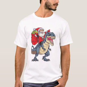 Père Noël montant le cadeau de Noël de T-shirt