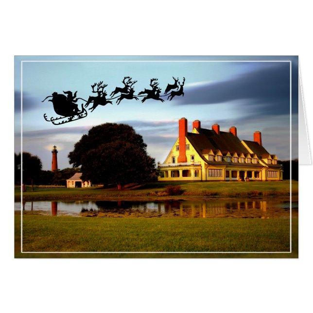 Père Noël Survole Le Whalehead Club Et La Lumière (Devant horizontal)