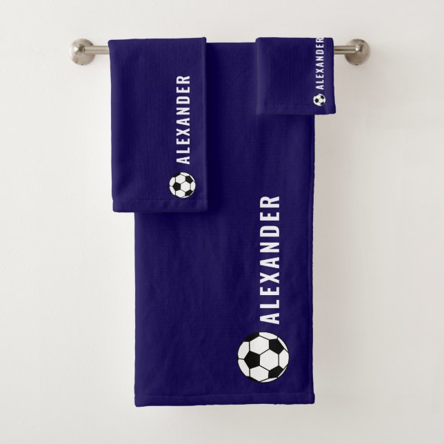 Personalised 3-Piece Sports Towel & Flannel Set |  (En situation)