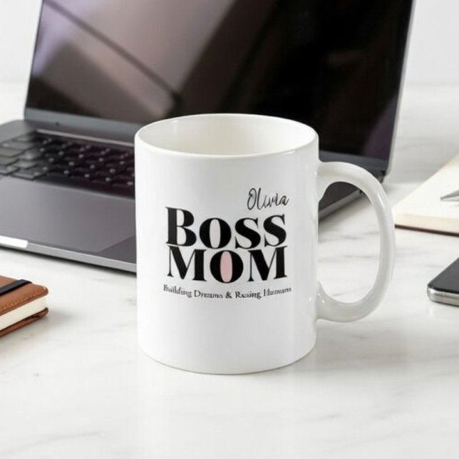 Personalized Boss Mom Mug – Custom Strong Mom Gift (Créateur téléchargé)