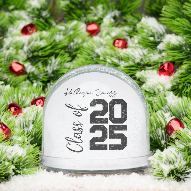 Personalized Class of 2025,A Timeless Graduation  (Noël)