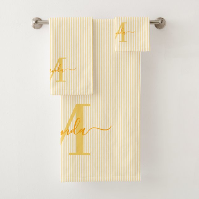 Personalized Monogram Yellow & White Stripes (En situation)