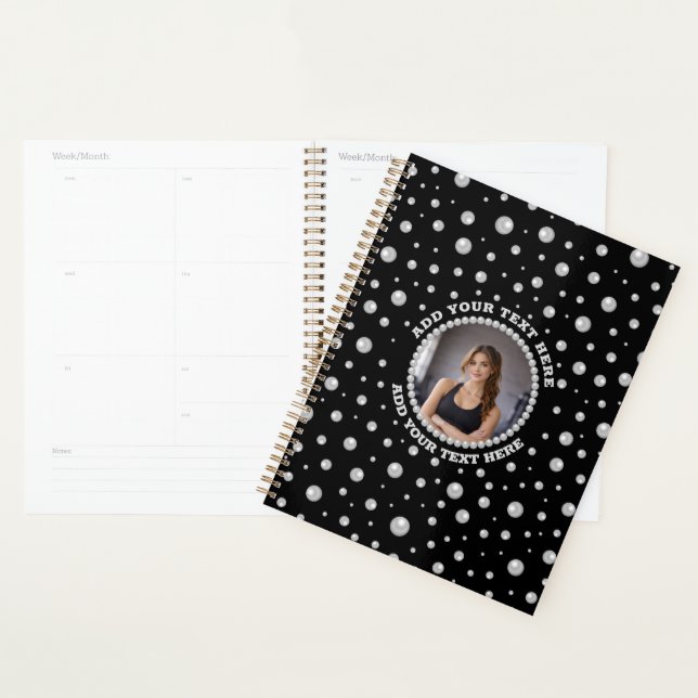 Personalized Photo with Pearls Circle on Black (Devant avec enveloppe)
