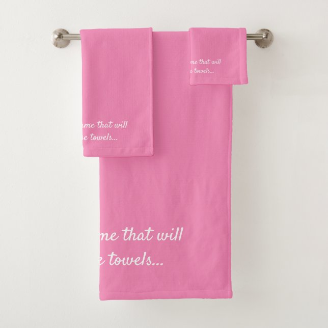 Personalized Pink Towel Set – Custom Name Pink (En situation)