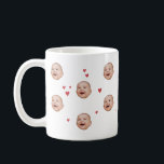 Personnalisé Cute Baby Face 1 Photo Mug<br><div class="desc">Pour cette tasse, l'image doit avoir un arrière - plan transparent et être un carré 1x1 pour s'assurer que l'image correspond au cadre. Si l'image n'a pas d'arrière - plan transparent lorsqu'elle est insérée, l'image devient un cercle selon le cadre. Si vous avez des problèmes de montage, voulez customiser quelque...</div>