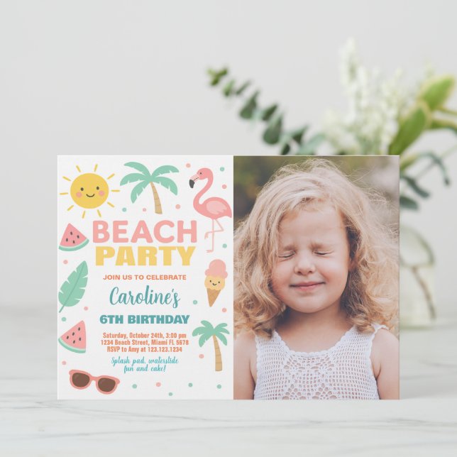 Personnalisé Enfants Plage Anniversaire Invitation (Debout devant)