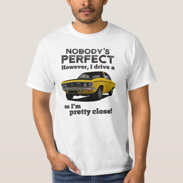 Personne n'est parfait avec Manta A coupé T-shirt (Devant)