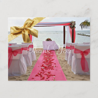 Pétales de rose sur le Merci Card2 de mariage de