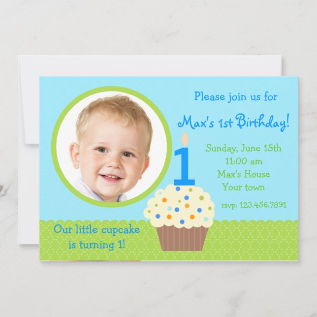 Petit cupcake Boy Photo Invitations d'anniversaire (Devant)