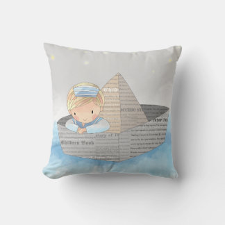 Petit garçon dans Dream Boat Accent Coussin