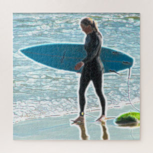 Petit puzzle de fille de surfer