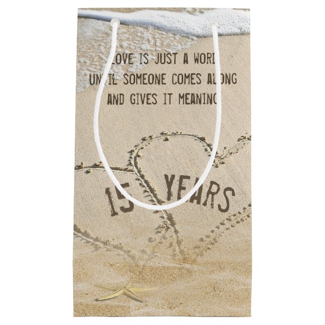 Petit Sac Cadeau 15e anniversaire Plage Coeurs et Starfish (Devant)