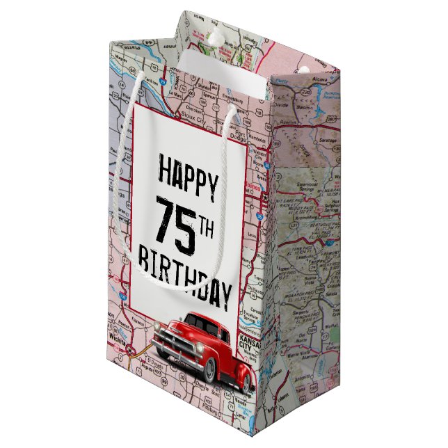 Petit Sac Cadeau 75e anniversaire Camion rouge Retro sur la carte (Devant Angle)