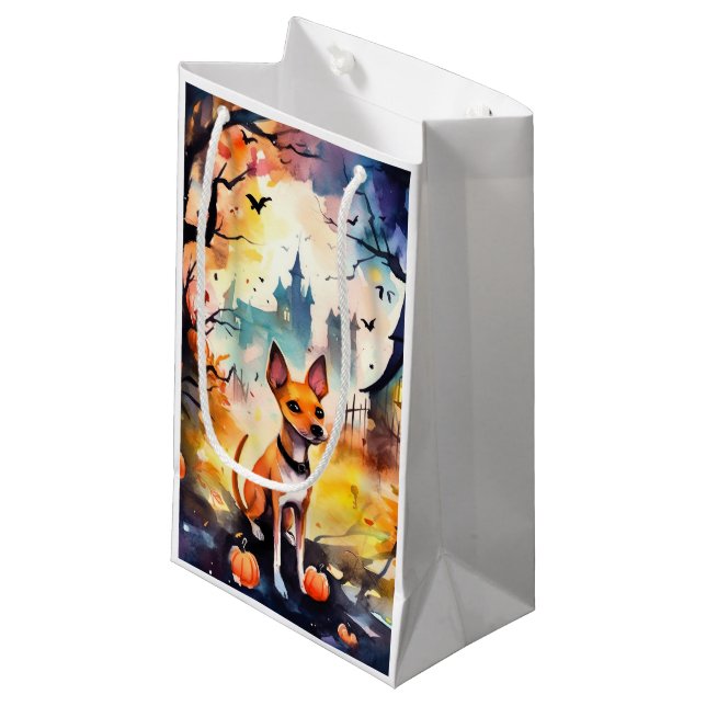 Petit Sac Cadeau Basenji D'Halloween Avec Peur Citrouille (Devant Angle)