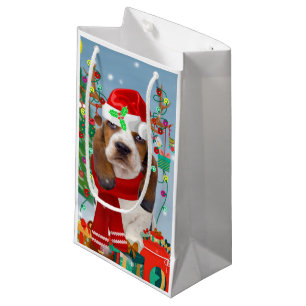 Petit Sac Cadeau Basset Hound Dog en neige avec cadeaux de Noël