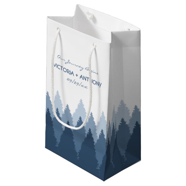Petit Sac Cadeau Blue Forest Range Mariage de bois (Devant Angle)
