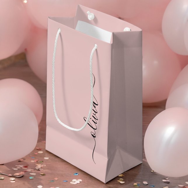 Petit Sac Cadeau Blush Dusty Pink Moderne Écriture Monogramme Nom (Créateur téléchargé)